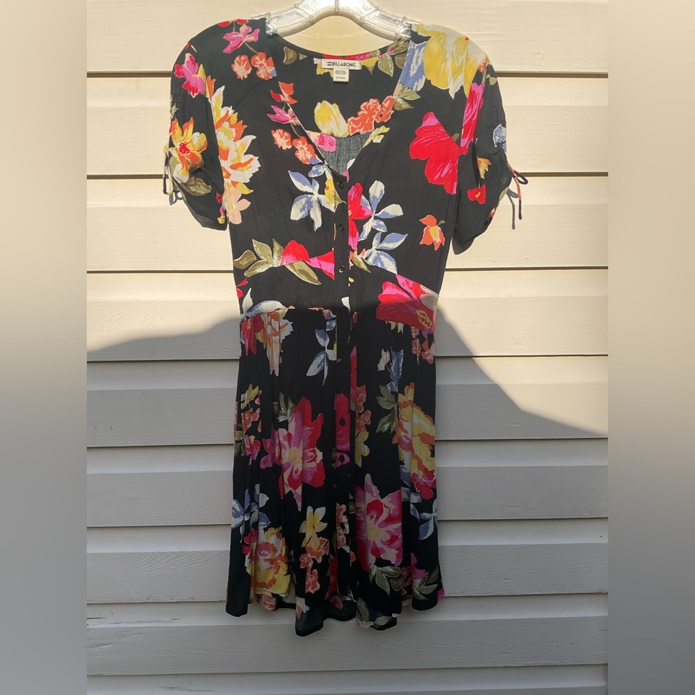 Billabong floral dress